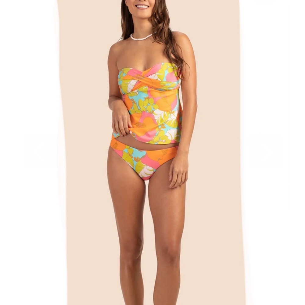 Trina Turk Playa de Flor Bandeau Tankini - Picture 4 of 13